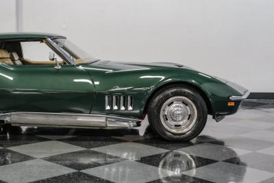 1969 Chevrolet Corvette 427 Tri-Power