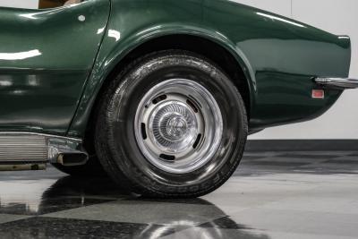 1969 Chevrolet Corvette 427 Tri-Power
