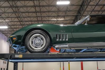 1969 Chevrolet Corvette 427 Tri-Power