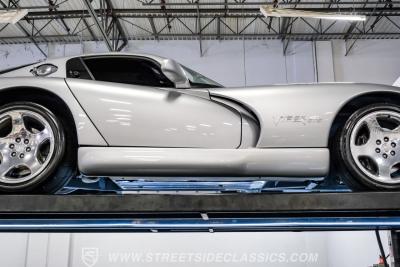 1999 Dodge Viper GTS