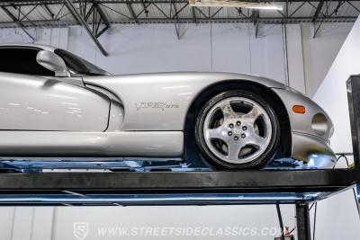 1999 Dodge Viper GTS