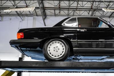 1989 Mercedes - Benz 560SL