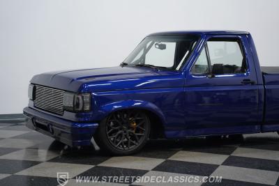 1990 Ford F-150 Restomod