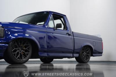 1990 Ford F-150 Restomod
