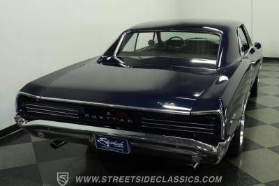 1966 Pontiac GTO Tri Power