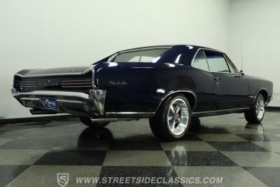 1966 Pontiac GTO Tri Power