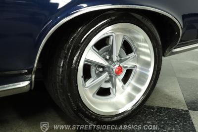 1966 Pontiac GTO Tri Power