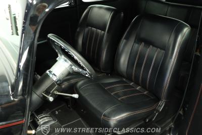 1933 Ford Victoria Street Rod