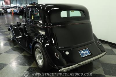 1933 Ford Victoria Street Rod