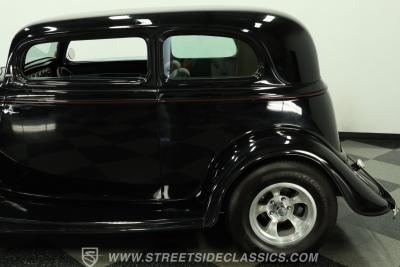 1933 Ford Victoria Street Rod