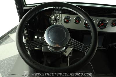 1933 Ford Victoria Street Rod