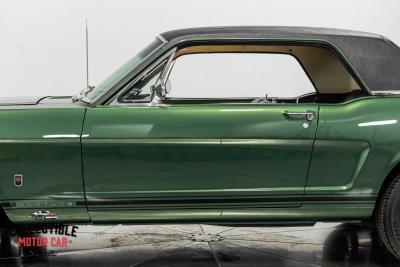1965 Ford Mustang Restomod