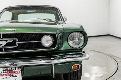 1965 Ford Mustang Restomod