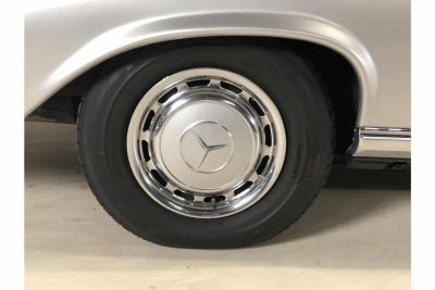 1970 Mercedes - Benz 280 SE 3.5 CABRIOLET