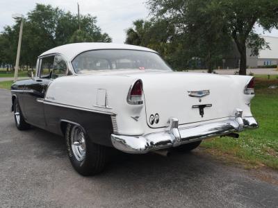 1955 Chevrolet Bel Air 2 Door Hardtop
