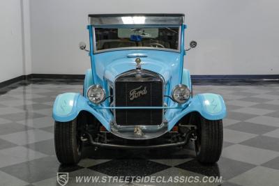 1927 Ford Model T Coupe Streetrod