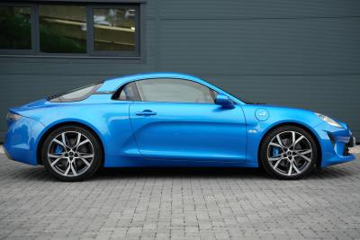 2022 Alpine A110