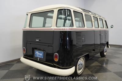 1975 Volkswagen Type 2 23 Window Deluxe