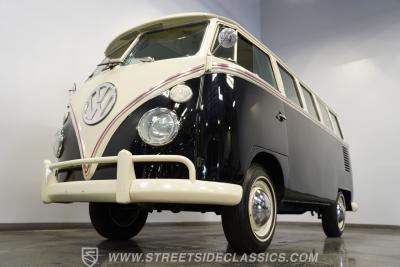 1975 Volkswagen Type 2 23 Window Deluxe