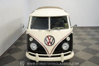 1975 Volkswagen Type 2 23 Window Deluxe