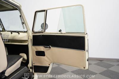 1975 Volkswagen Type 2 23 Window Deluxe