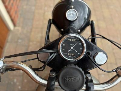 1948 NORTON MODEL 18