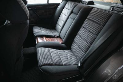1990 Mercedes - Benz 300E AMG