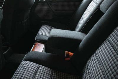 1990 Mercedes - Benz 300E AMG