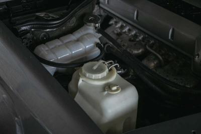 1990 Mercedes - Benz 300E AMG