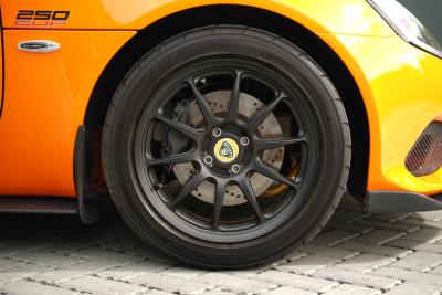 2021 Lotus Elise