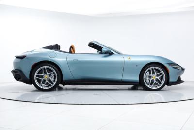 2025 Ferrari ROMA SPIDER