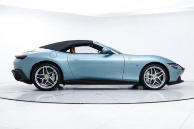 2025 Ferrari ROMA SPIDER