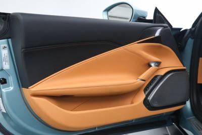 2025 Ferrari ROMA SPIDER