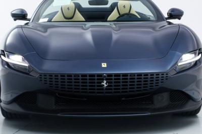 2025 Ferrari ROMA SPIDER