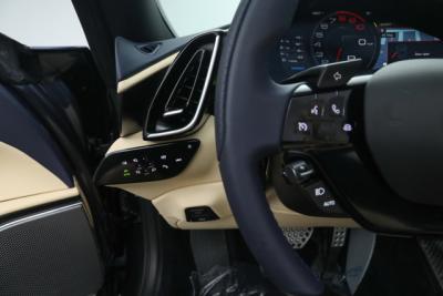 2025 Ferrari ROMA SPIDER