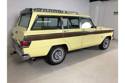 1973 Jeep Wagoneer Station