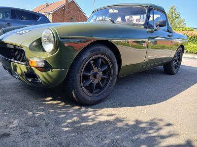 1976 MG B Roadster