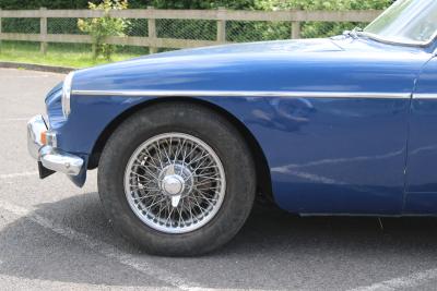 1966 MG B GT