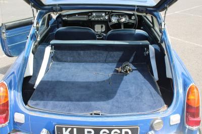 1966 MG B GT