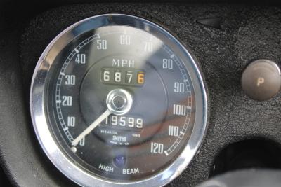 1966 MG B GT