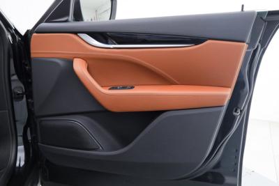 2023 Maserati Levante