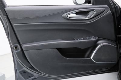 2022 Alfa Romeo Giulia