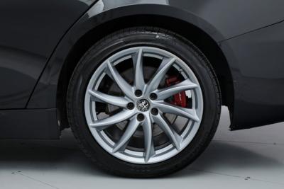 2022 Alfa Romeo Giulia