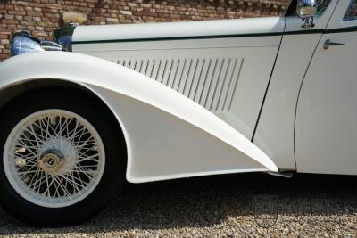 1933 Bentley 3&frac12; litre &ldquo;Streamline&rdquo; by Park Ward &amp; Co