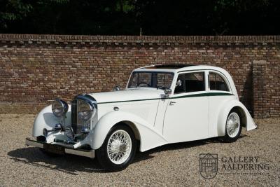 1933 Bentley 3&frac12; litre &ldquo;Streamline&rdquo; by Park Ward &amp; Co