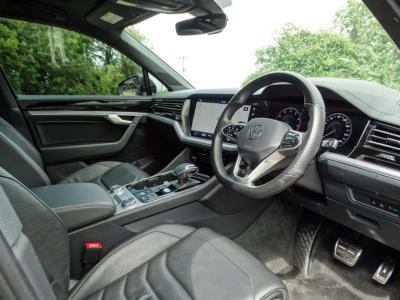 2021 Volkswagen 3.0 TSI V6 Black Edition Tiptronic 4Motion Euro 6 (s/s) 5dr