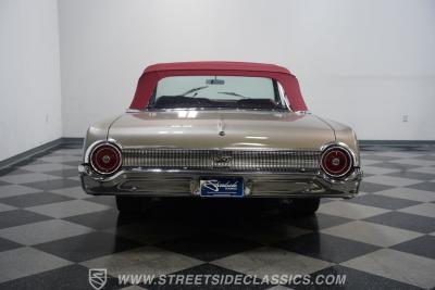 1962 Ford Galaxie Convertible