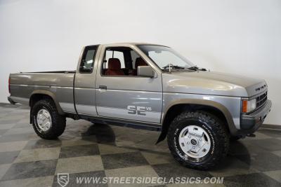 1989 Nissan 4x4 Hardbody Pick Up SE-V6