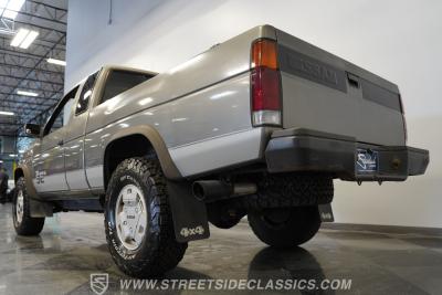 1989 Nissan 4x4 Hardbody Pick Up SE-V6