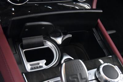 2019 Mercedes - Benz SL550